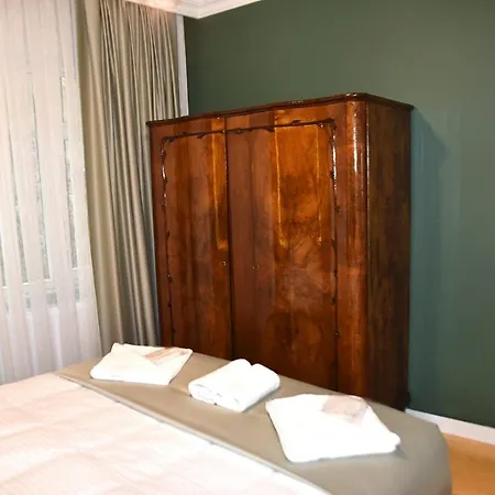 Apartament Fully New Renovated Luks Flat In Location