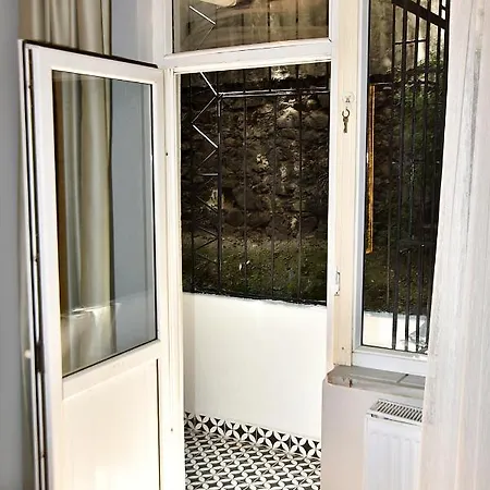 Fully New Renovated Luks Flat In Location * Stambuł